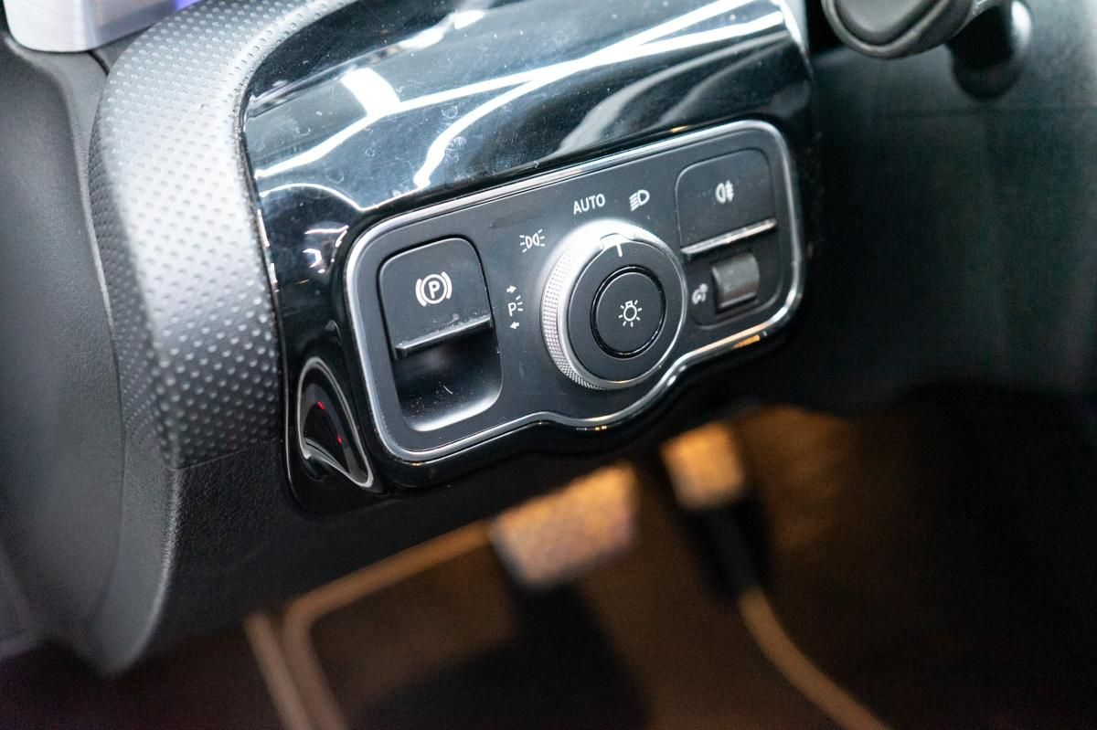 mercedes-benz-cla-2020-hibrido-a-gasolina-1332cc
