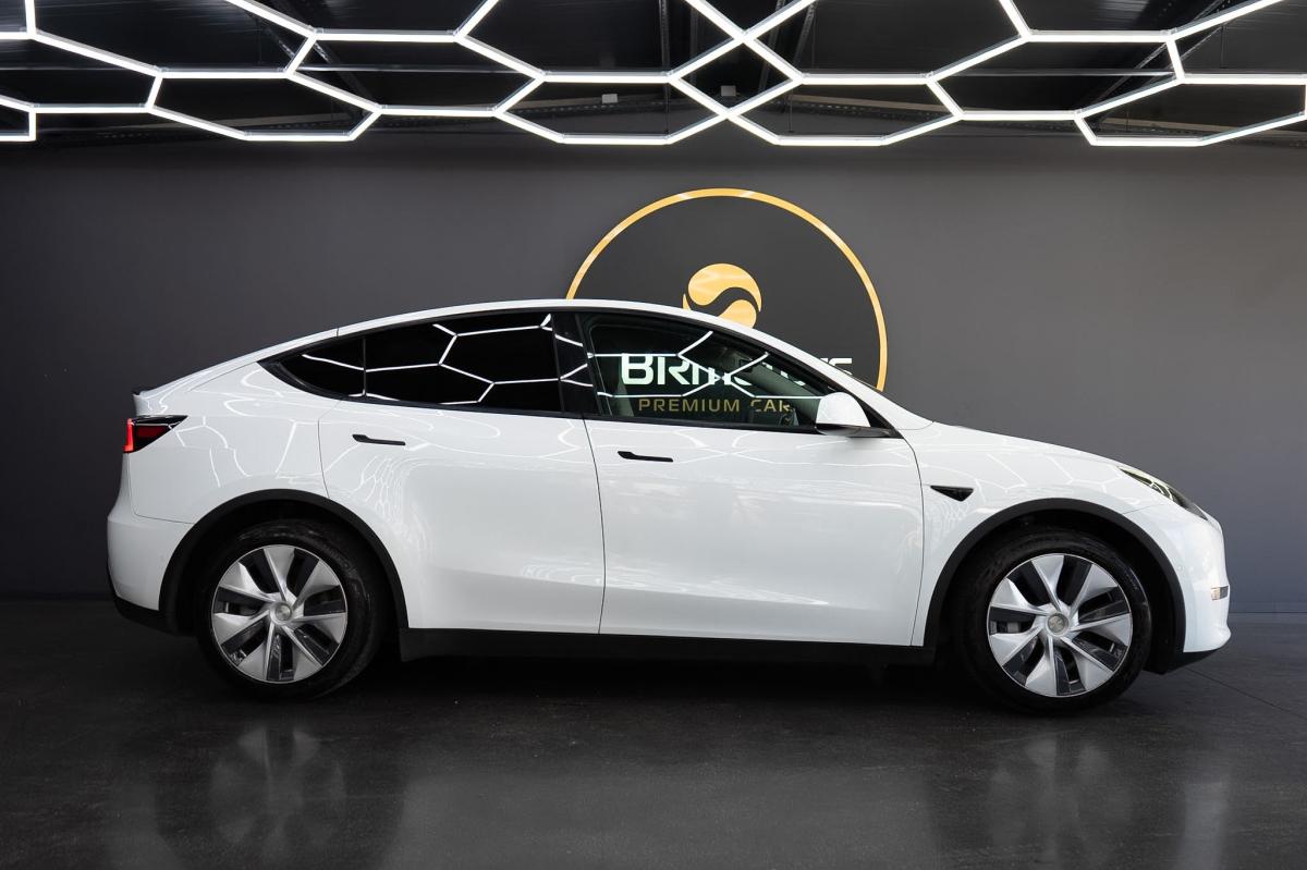 tesla-model-y-2021-eletrico-500cc