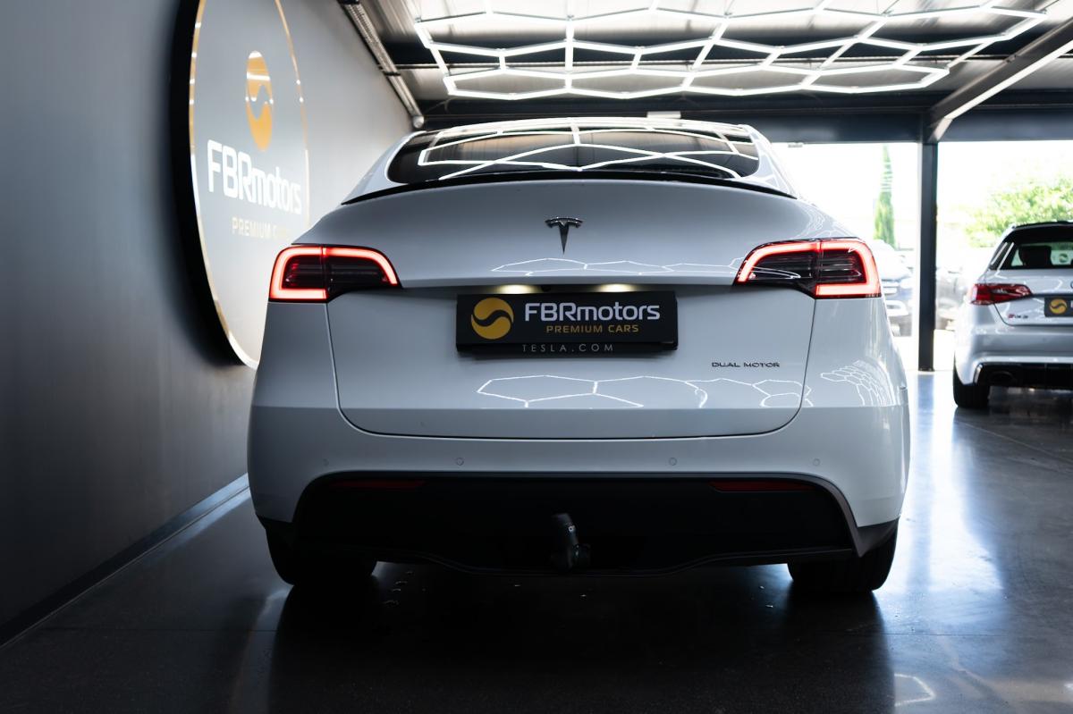 tesla-model-y-2021-eletrico-500cc