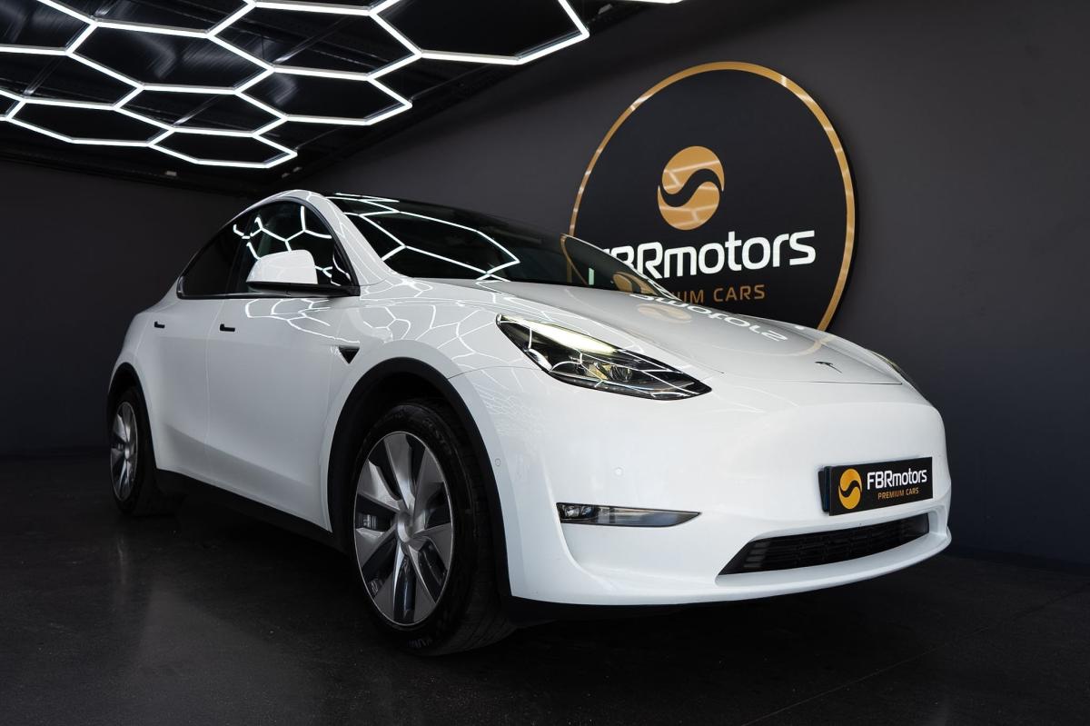tesla-model-y-2021-eletrico-500cc