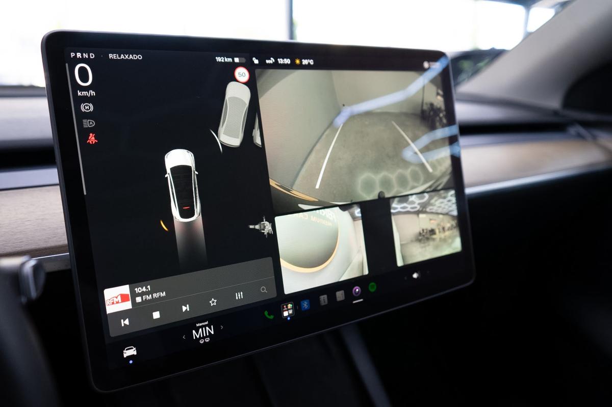 tesla-model-y-2021-eletrico-500cc