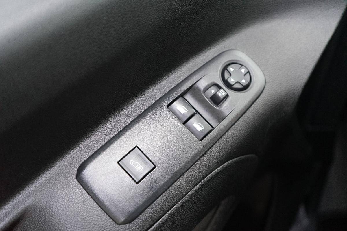 peugeot-partner-2024-diesel-1499cc