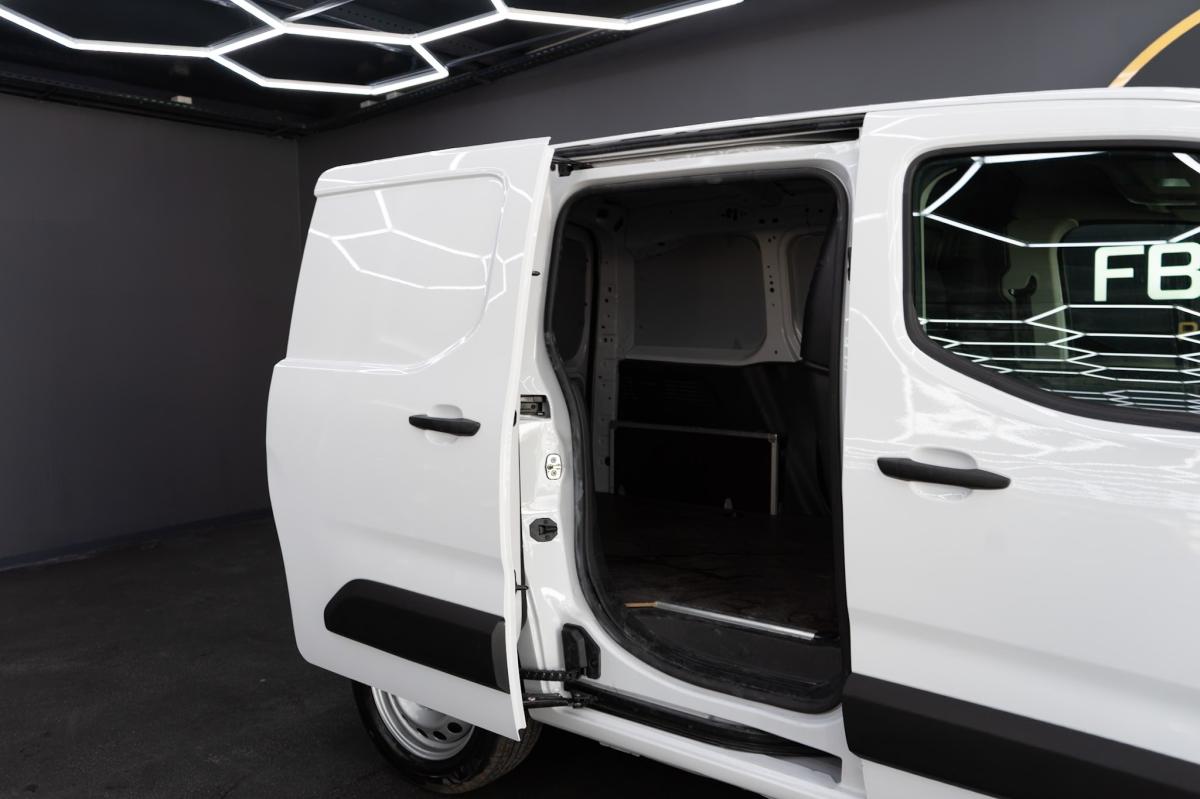 peugeot-partner-2024-diesel-1499cc