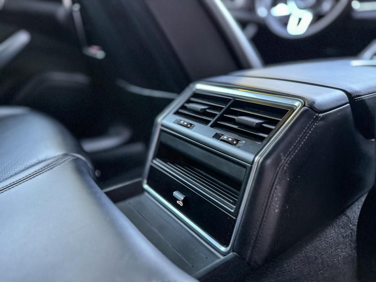 porsche-panamera-sport-turismo-2018-hibrido-a-gasolina-2894cc