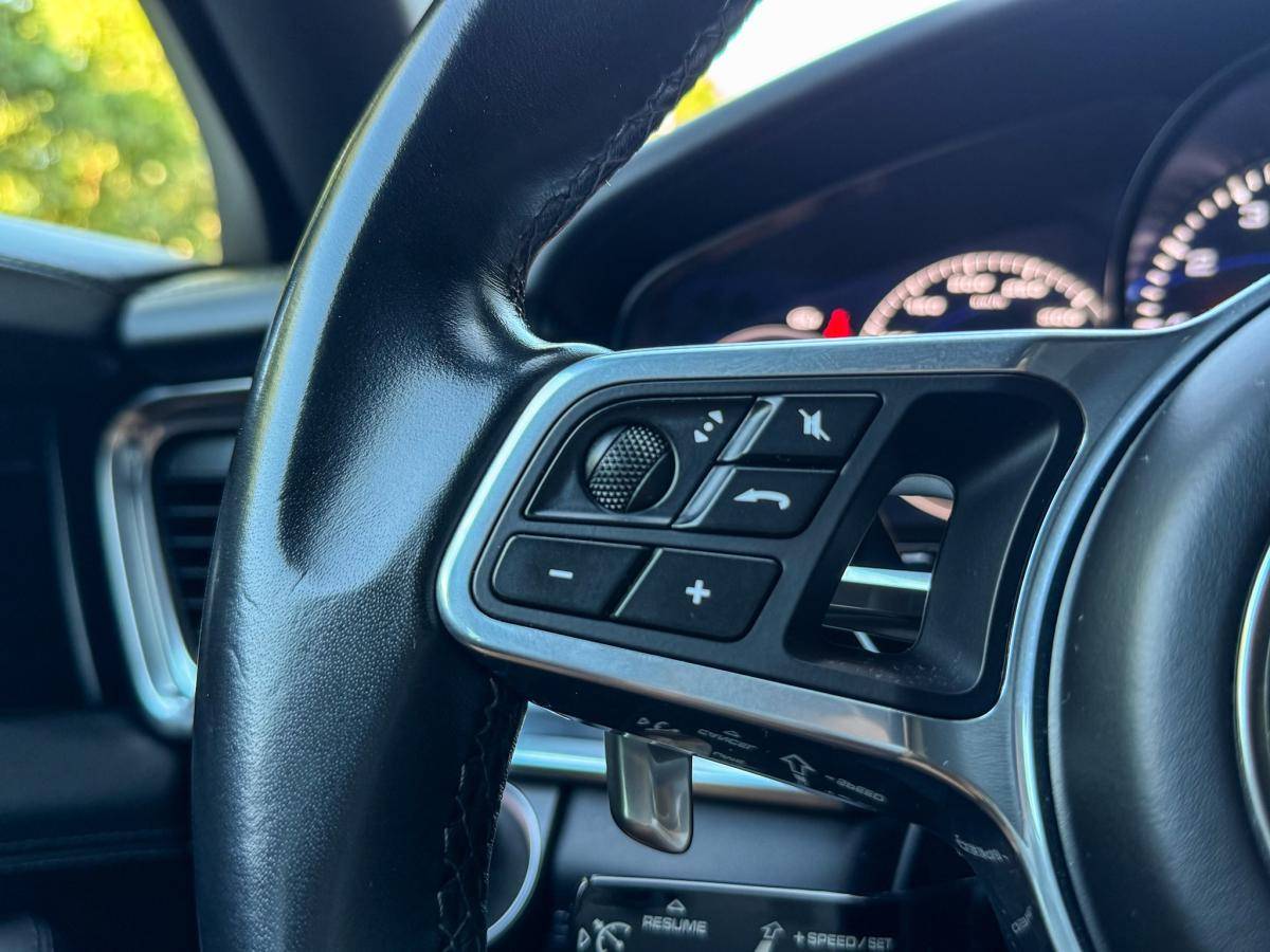 porsche-panamera-sport-turismo-2018-hibrido-a-gasolina-2894cc