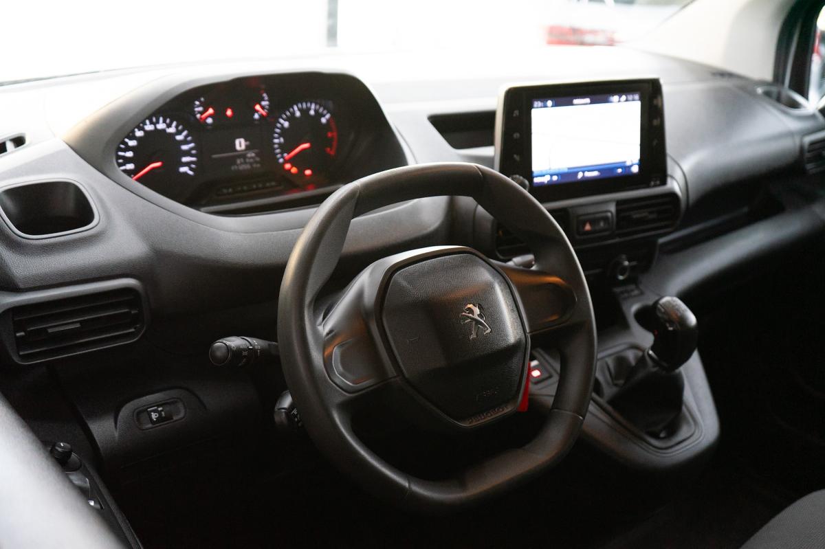 peugeot-partner-2021-diesel-1560cc
