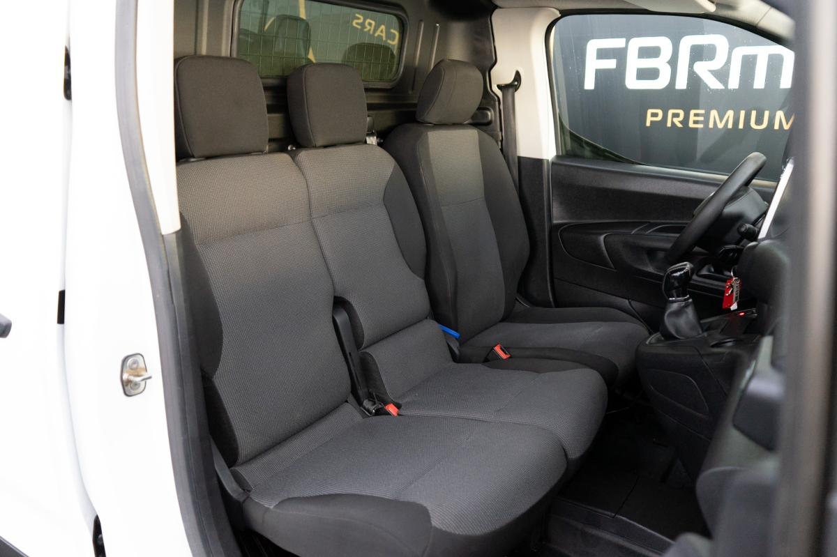 peugeot-partner-2021-diesel-1560cc