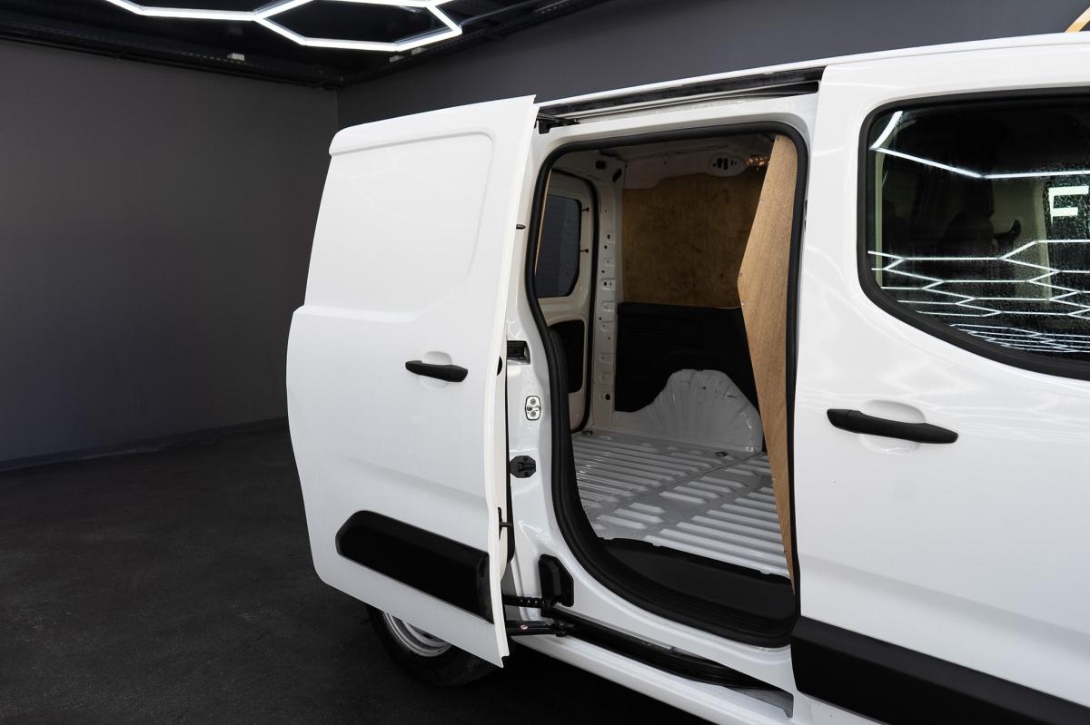 peugeot-partner-2021-diesel-1560cc
