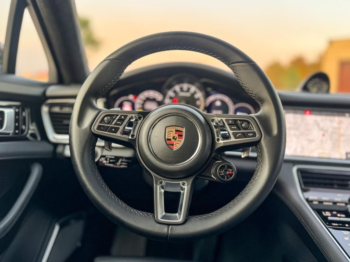 porsche-panamera-2019-hibrido-a-gasolina-3996cc