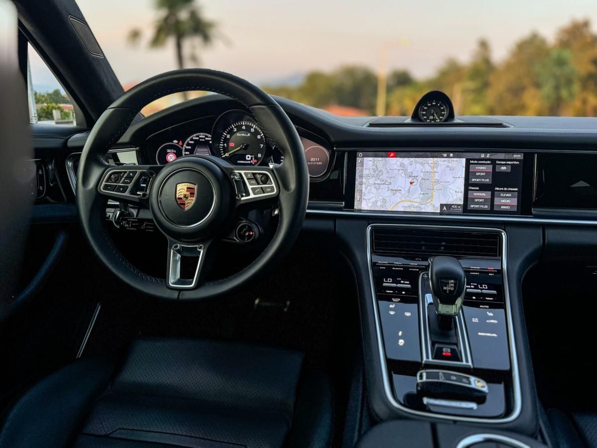 porsche-panamera-2019-hibrido-a-gasolina-3996cc
