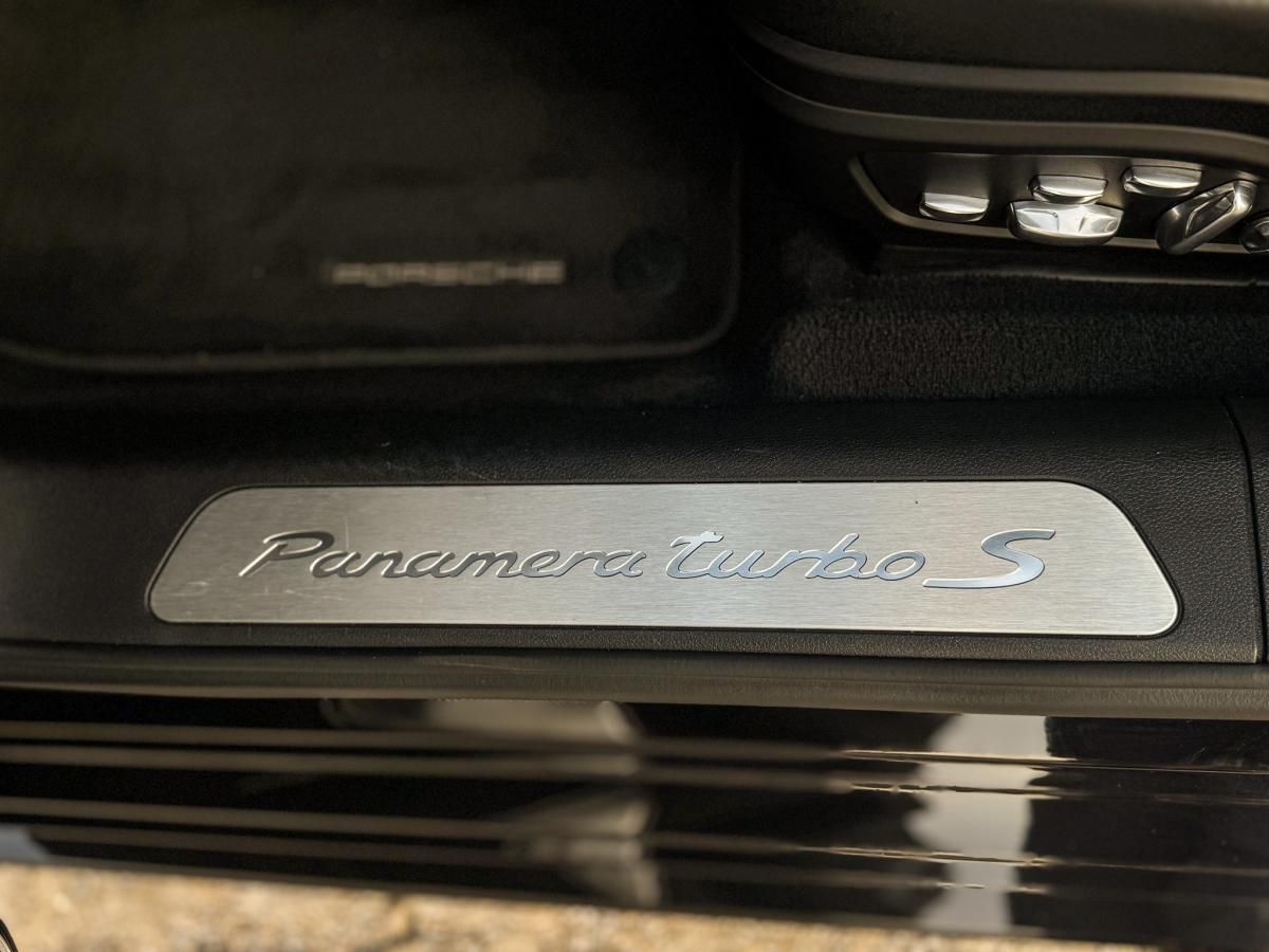 porsche-panamera-2019-hibrido-a-gasolina-3996cc