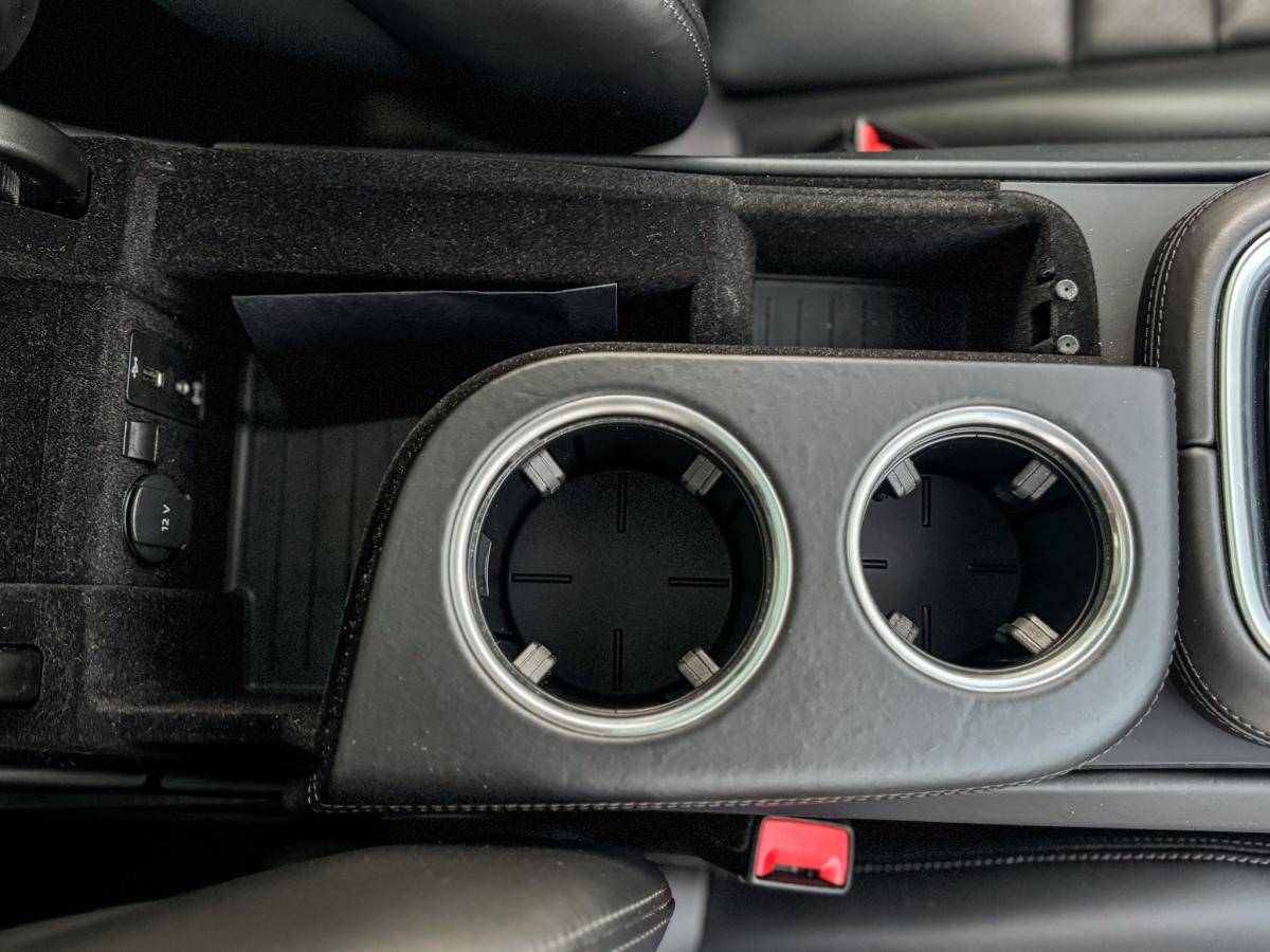 porsche-panamera-2019-hibrido-a-gasolina-3996cc