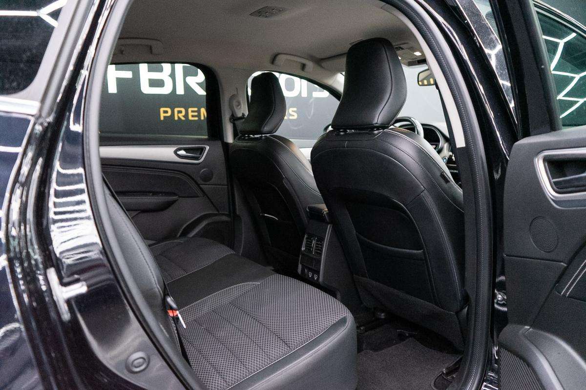 renault-arkana-2022-hibrido-a-gasolina-1598cc