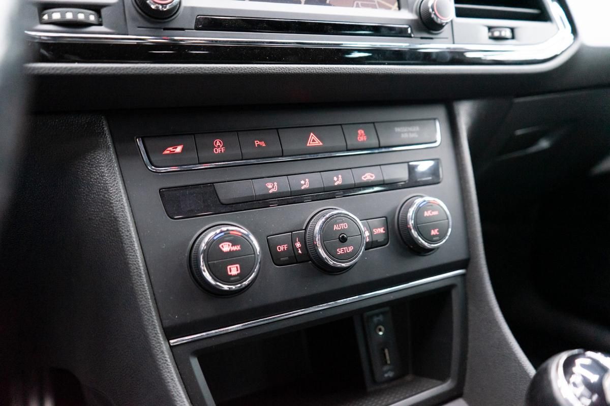 seat-leon-2017-gasolina-1984cc