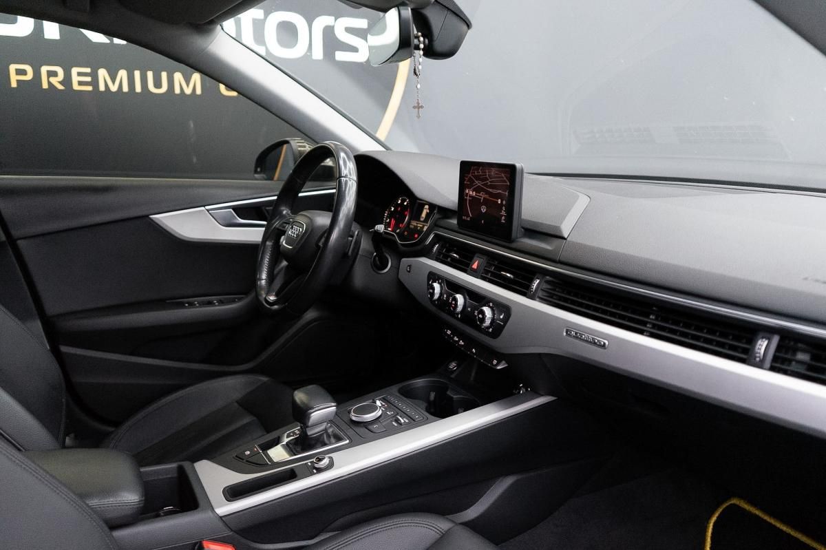 audi-a4-avant-2019-diesel-1968cc