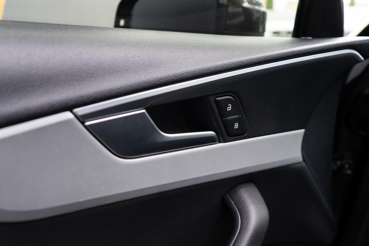 audi-a4-avant-2019-diesel-1968cc