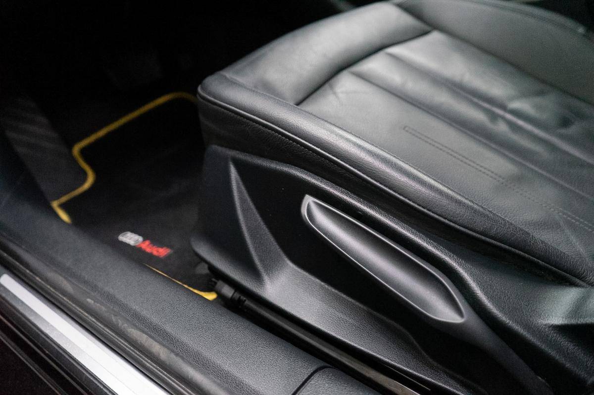 audi-a4-avant-2019-diesel-1968cc