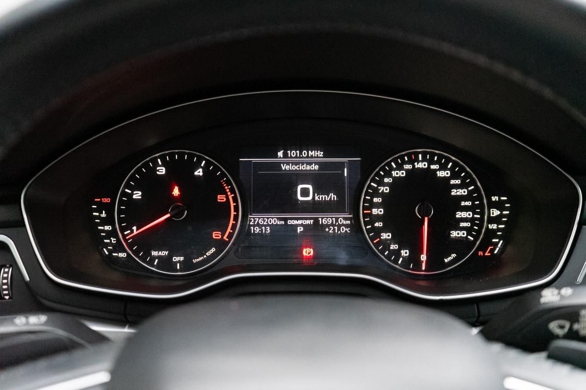 audi-a4-avant-2019-diesel-1968cc