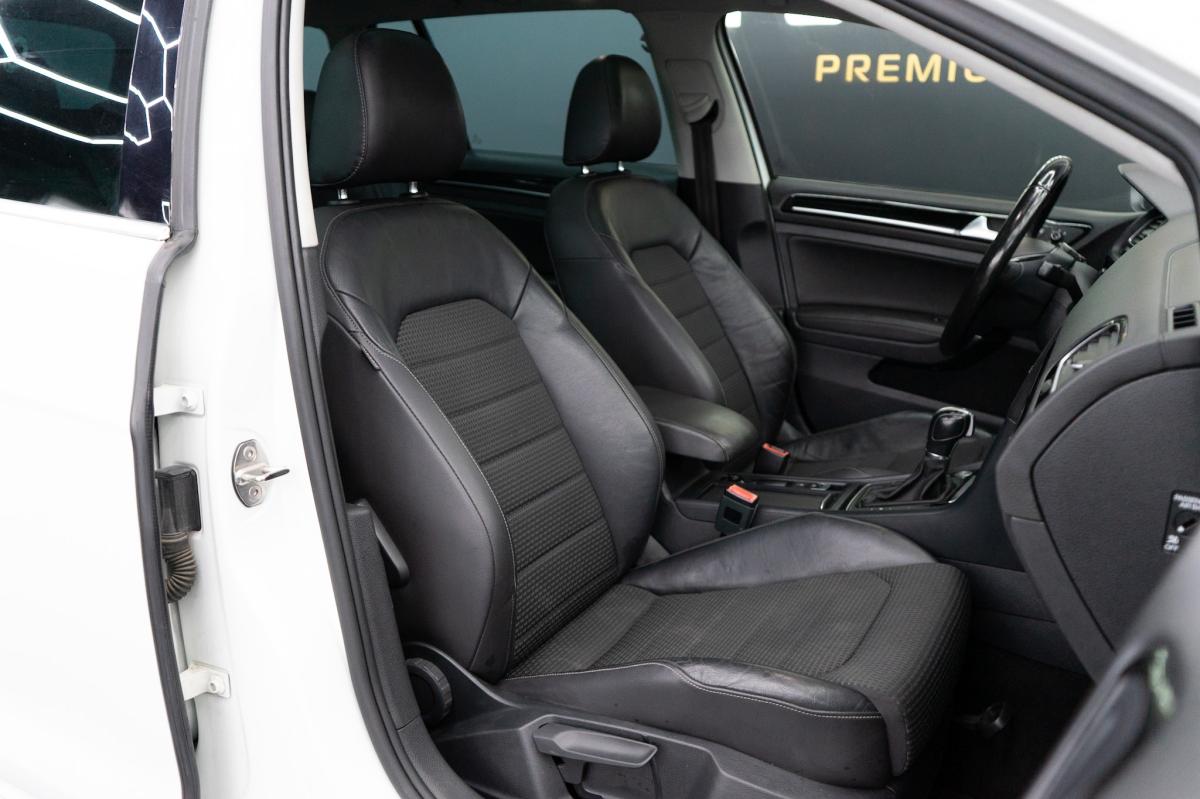 volkswagen-golf-variant-2015-diesel-1598cc