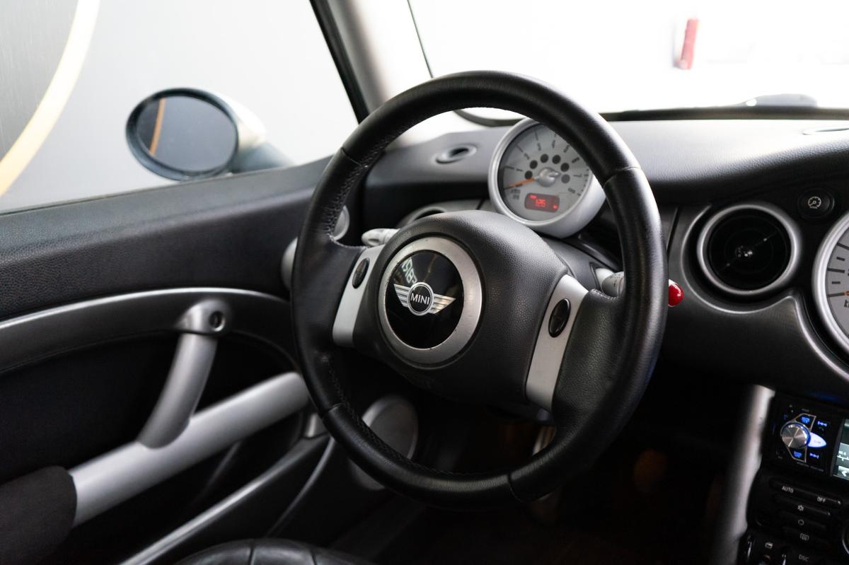 mini-cooper-2002-gasolina-1598cc
