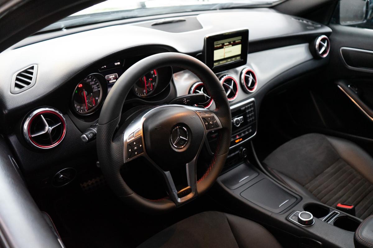 mercedes-benz-gla-2015-diesel-2143cc