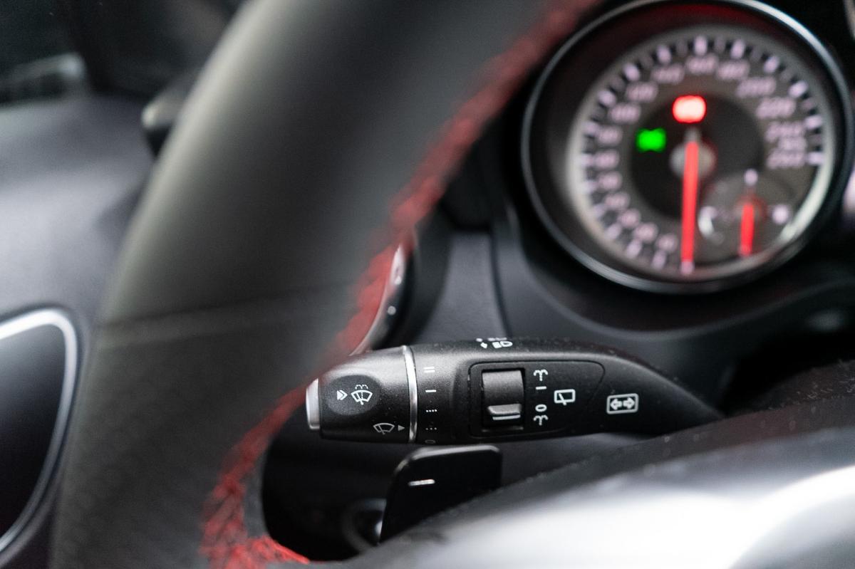 mercedes-benz-gla-2015-diesel-2143cc