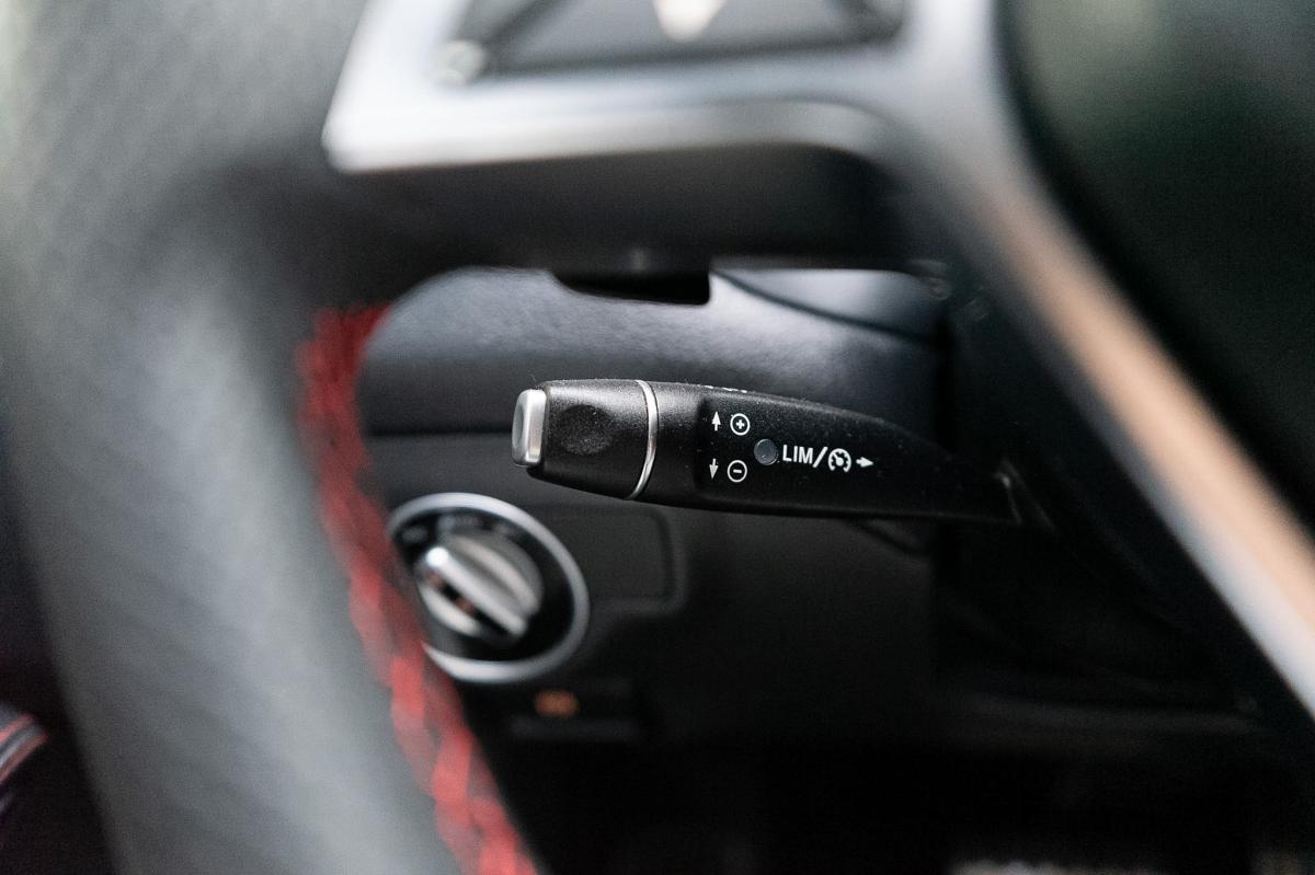 mercedes-benz-gla-2015-diesel-2143cc