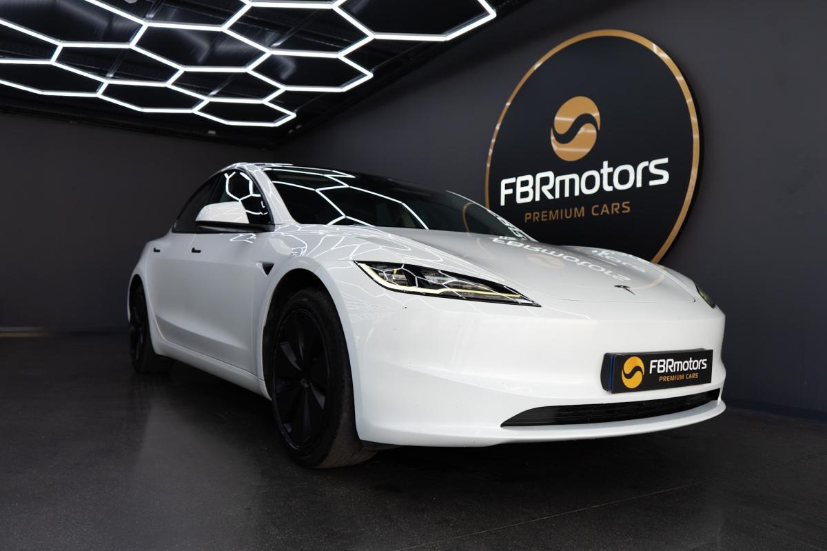 tesla-model-3-2024-eletrico-500cc