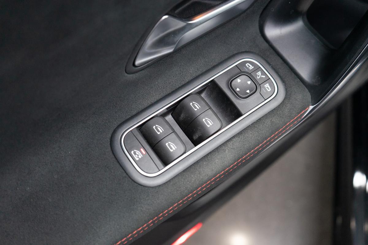 mercedes-benz-cla-2022-hibrido-a-gasolina-1332cc