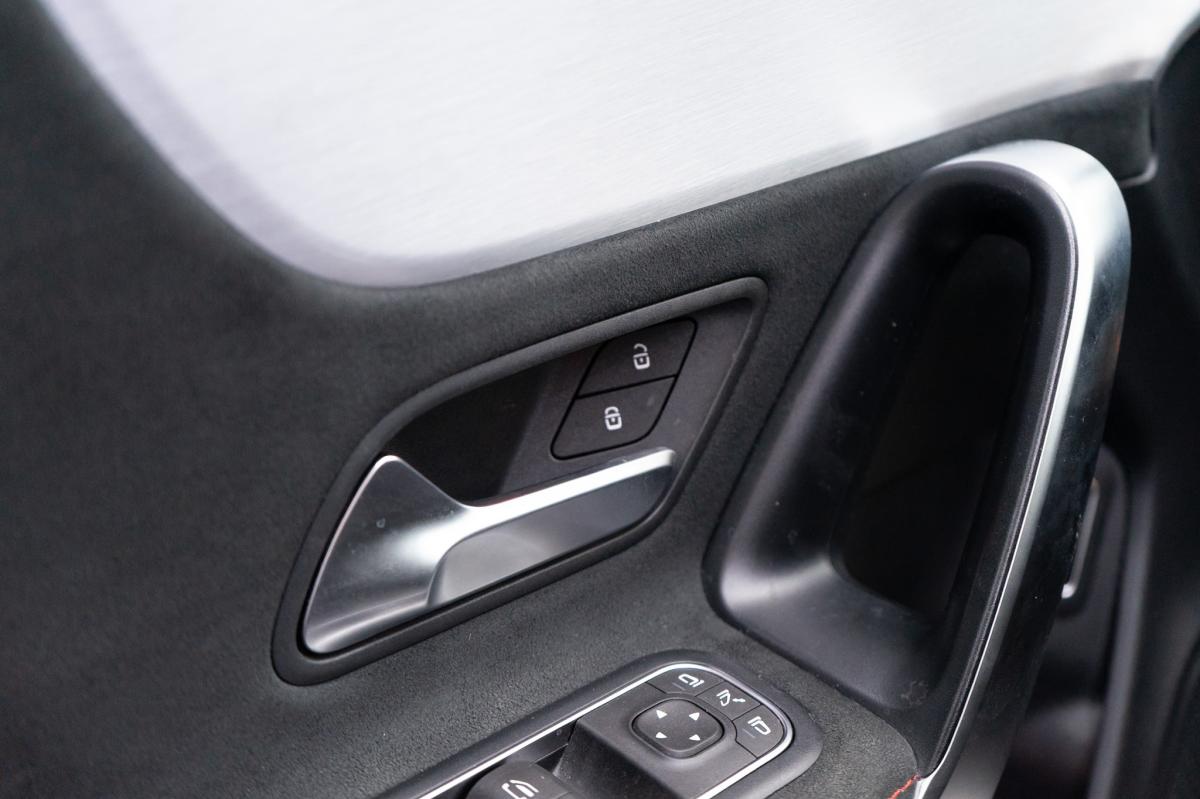 mercedes-benz-cla-2022-hibrido-a-gasolina-1332cc
