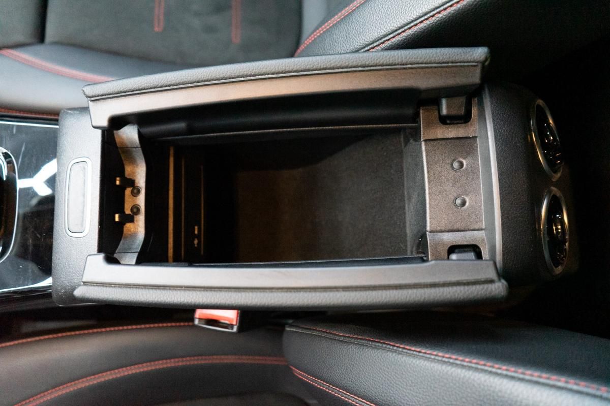 mercedes-benz-cla-2022-hibrido-a-gasolina-1332cc