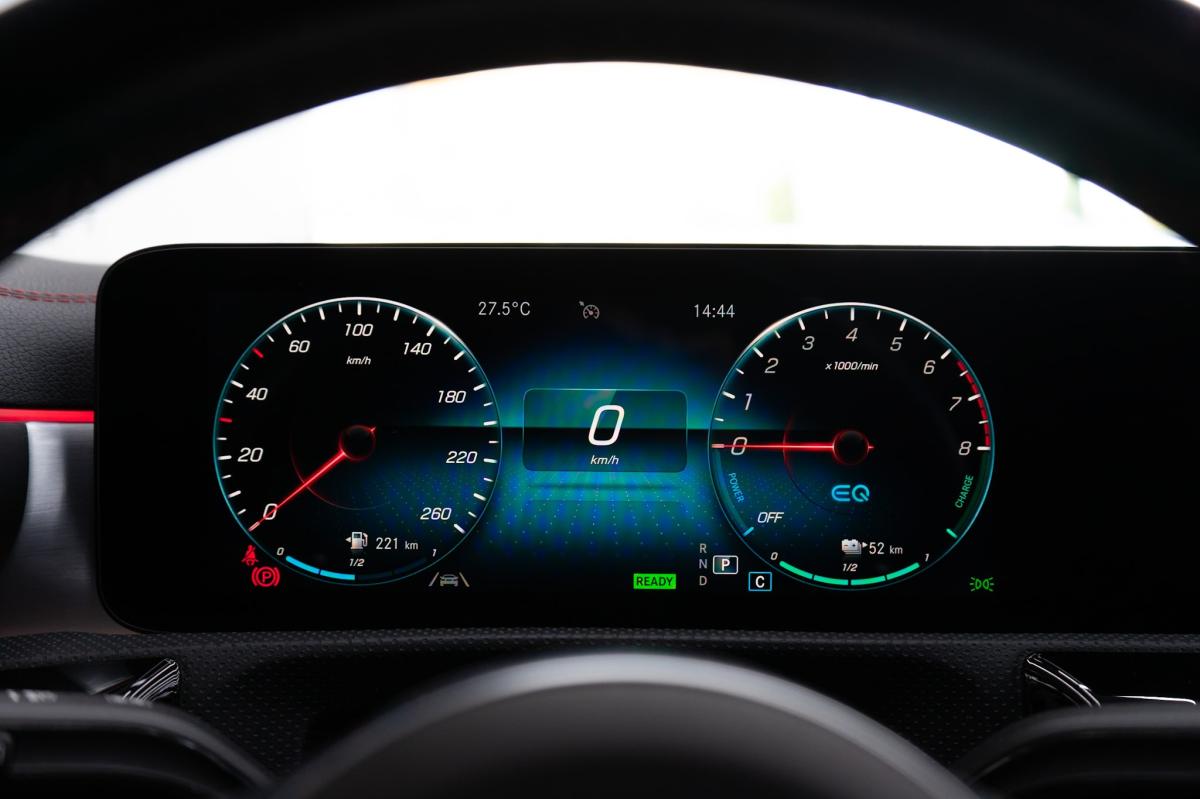 mercedes-benz-cla-2022-hibrido-a-gasolina-1332cc