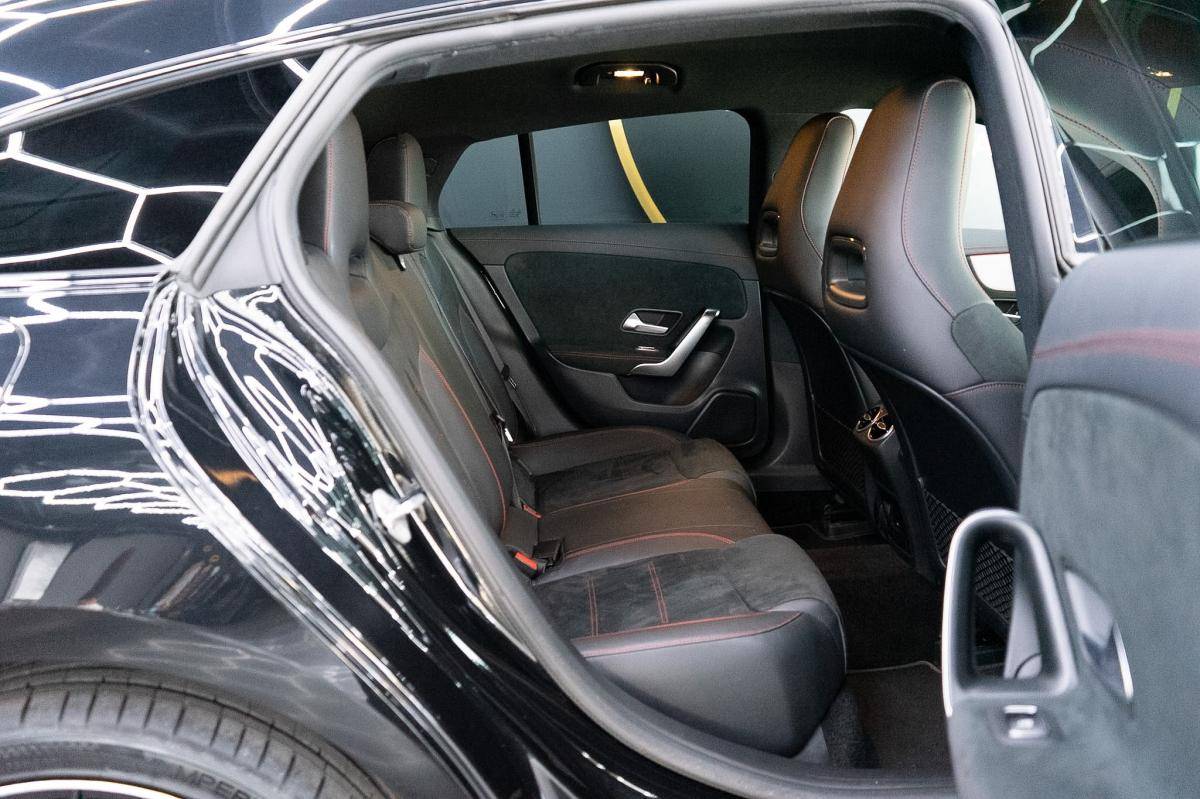 mercedes-benz-cla-2022-hibrido-a-gasolina-1332cc