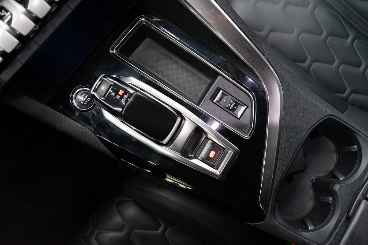 peugeot-3008-2022-hibrido-a-gasolina-1598cc