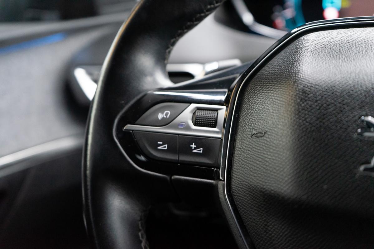 peugeot-3008-2022-hibrido-a-gasolina-1598cc