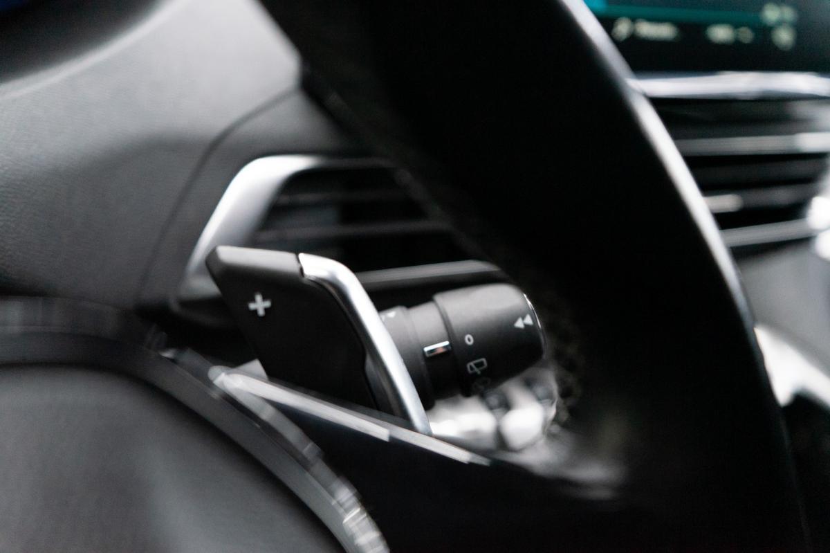 peugeot-3008-2022-hibrido-a-gasolina-1598cc