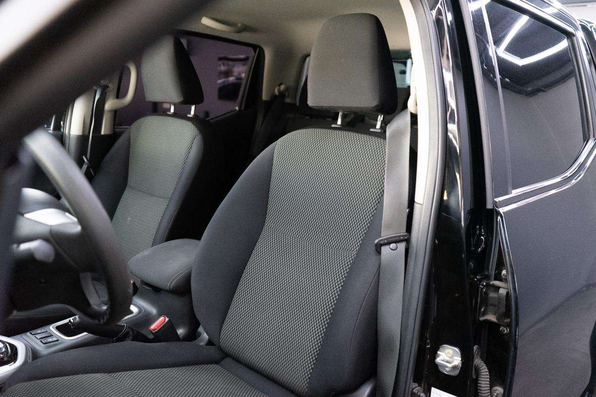 nissan-navara-2021-diesel-2298cc