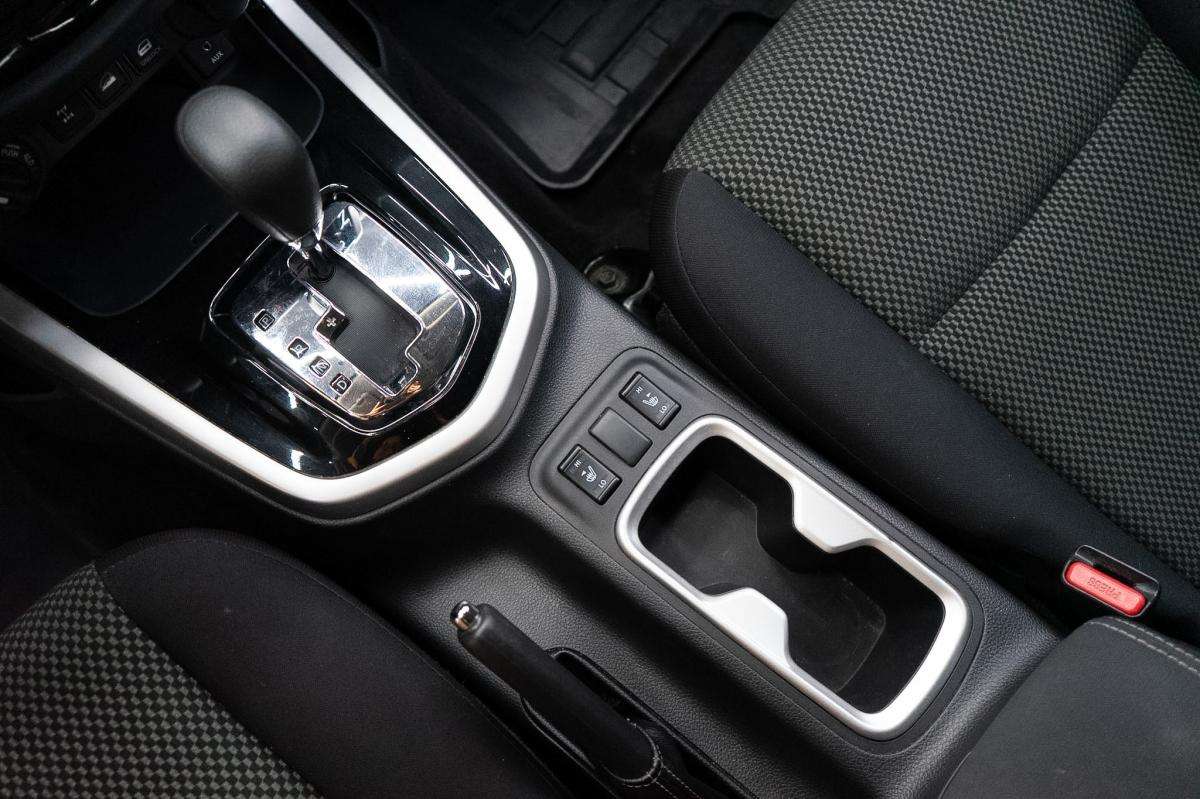 nissan-navara-2021-diesel-2298cc
