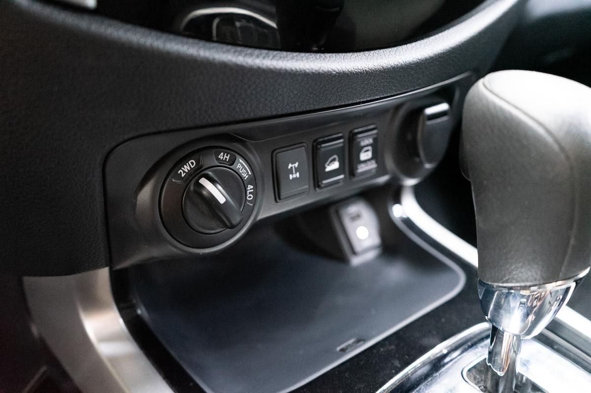 nissan-navara-2021-diesel-2298cc