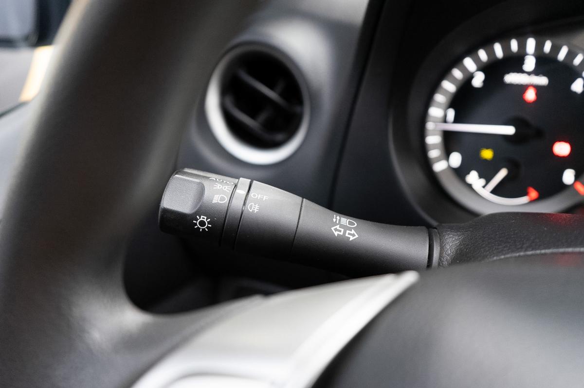 nissan-navara-2021-diesel-2298cc