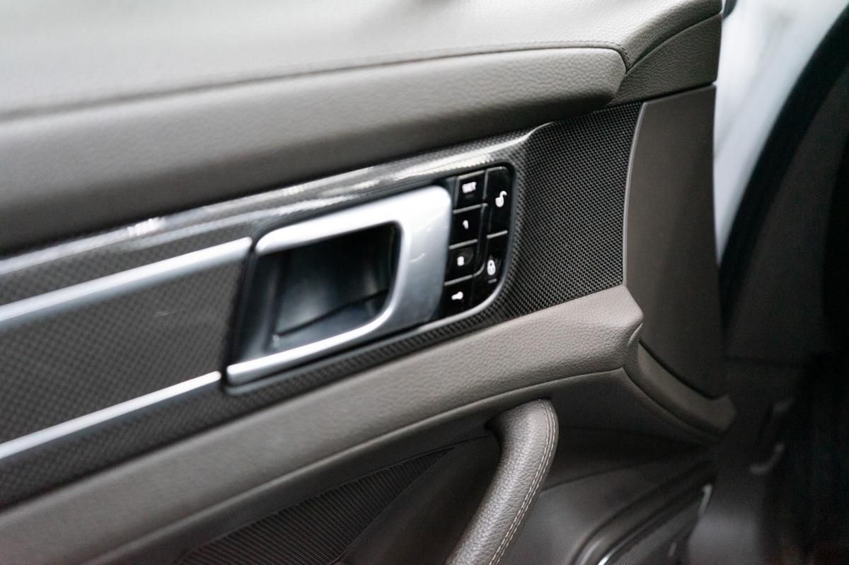 porsche-panamera-sport-turismo-2018-hibrido-a-gasolina-2894cc