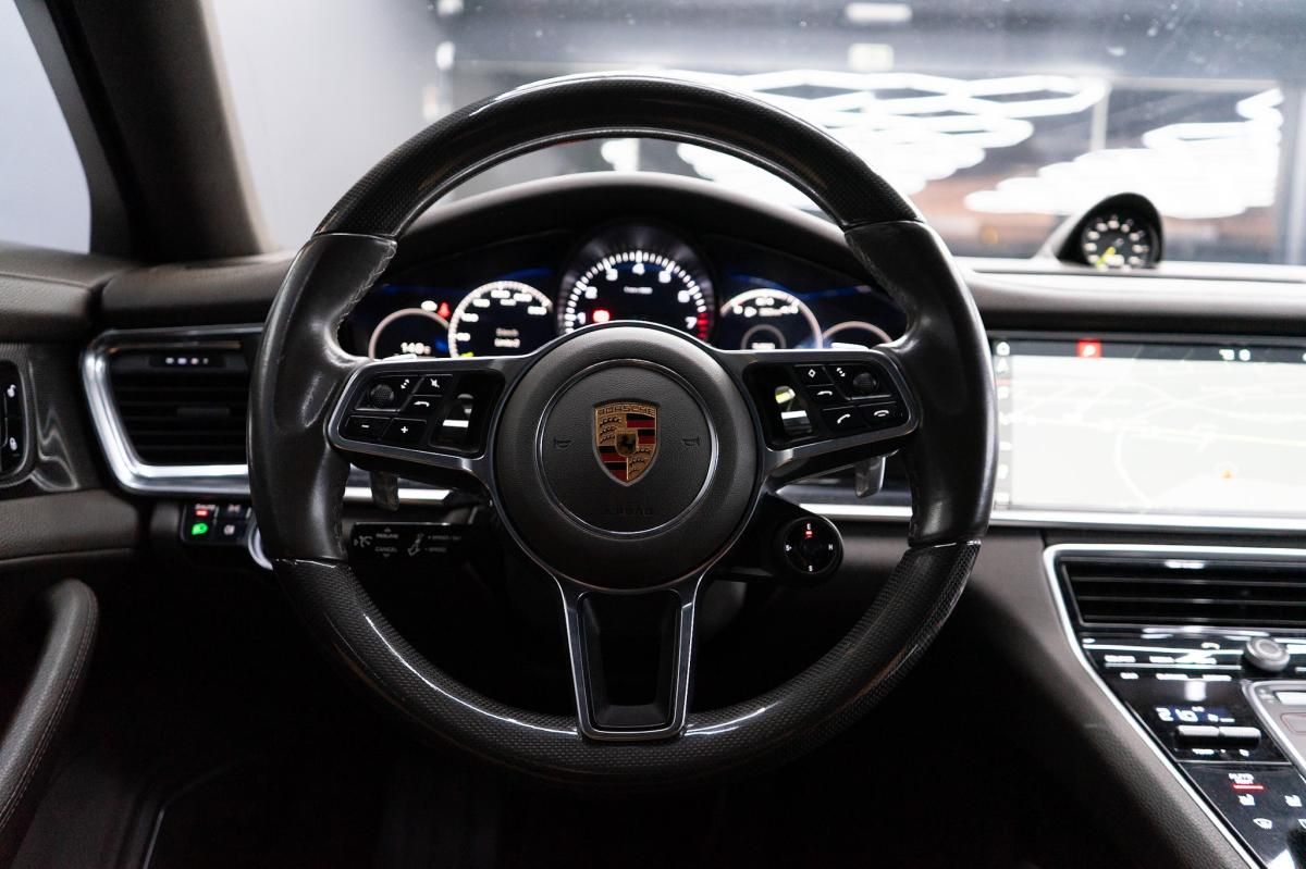 porsche-panamera-sport-turismo-2018-hibrido-a-gasolina-2894cc