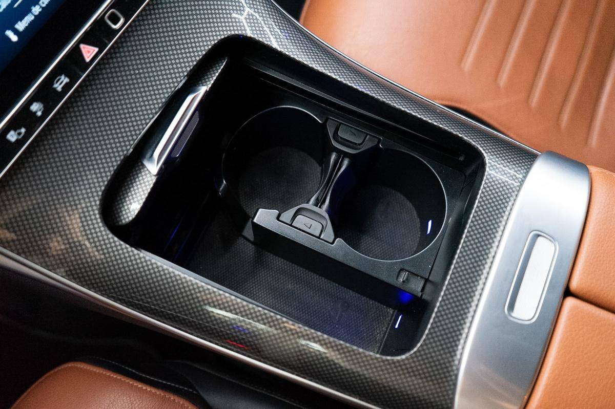 mercedes-benz-classe-c-2022-hibrido-a-gasolina-1999cc
