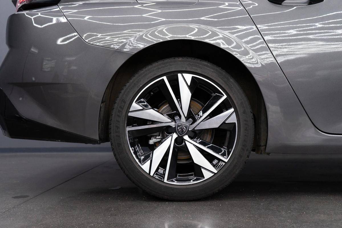 peugeot-308-sw-2022-diesel-1499cc
