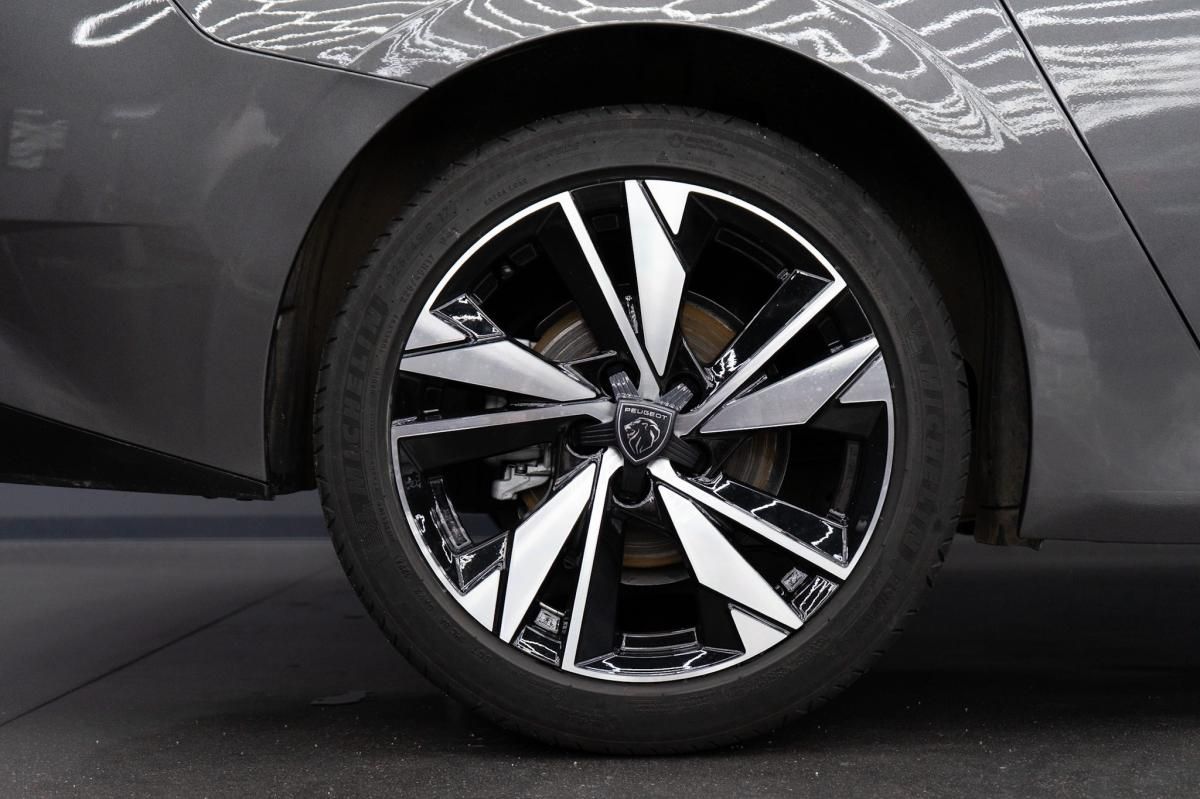 peugeot-308-sw-2022-diesel-1499cc