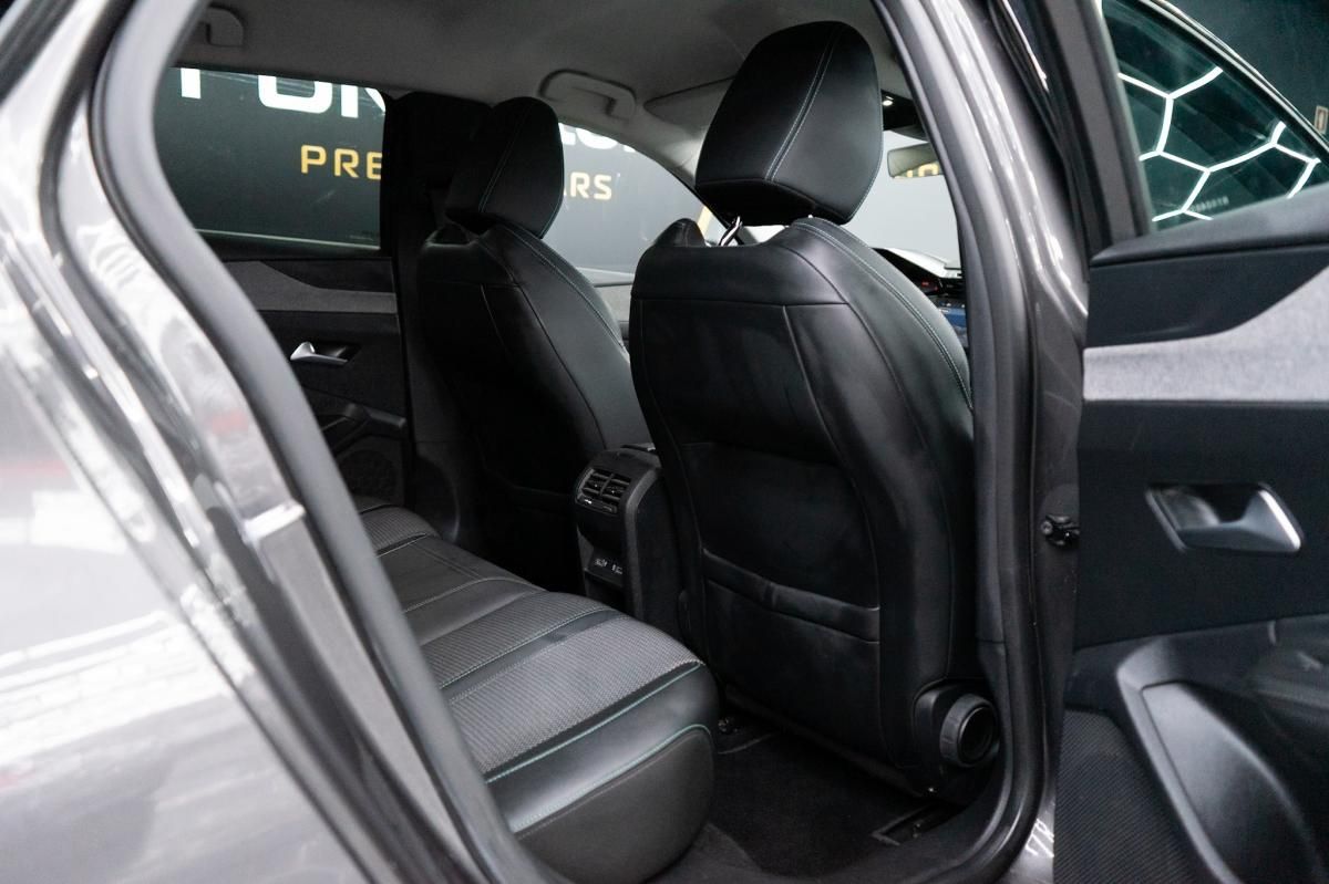 peugeot-308-sw-2022-diesel-1499cc