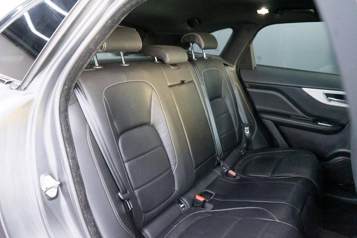 jaguar-f-pace-2019-diesel-1999cc