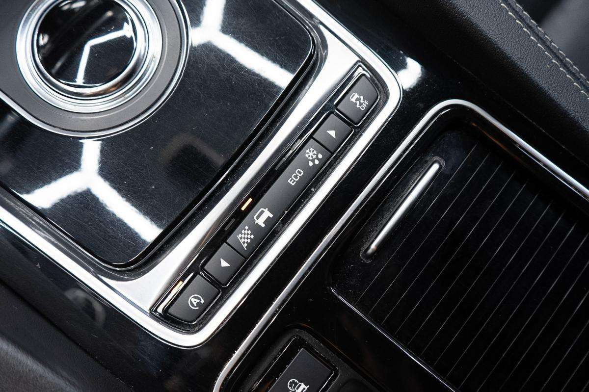 jaguar-f-pace-2019-diesel-1999cc