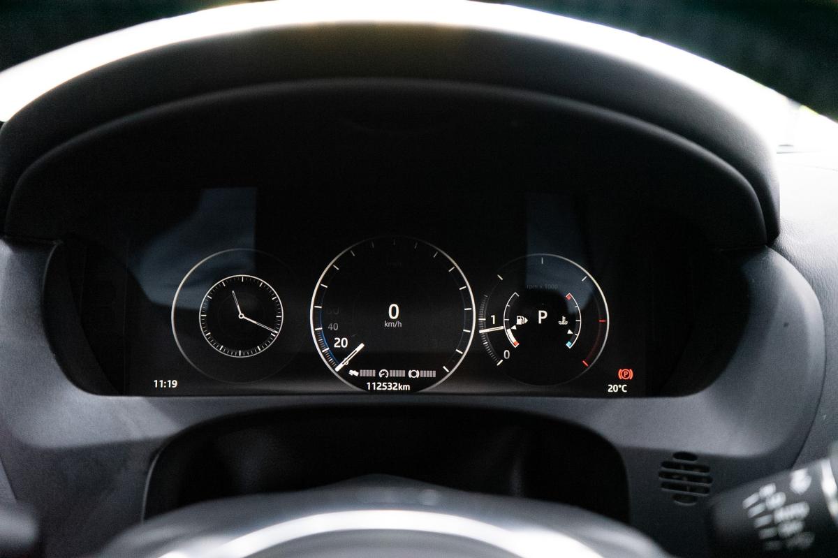 jaguar-f-pace-2019-diesel-1999cc