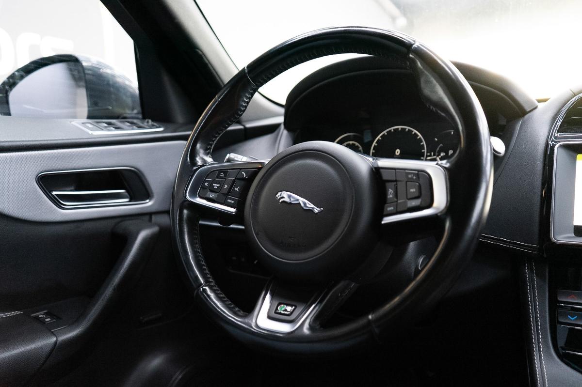 jaguar-f-pace-2019-diesel-1999cc
